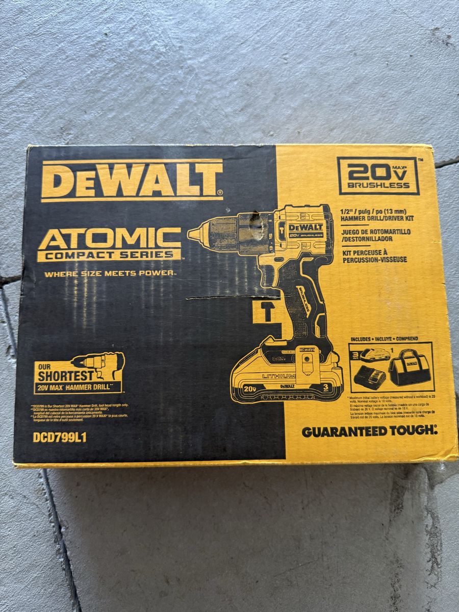 Dewalt 20 volt 1/2 cordless drill
