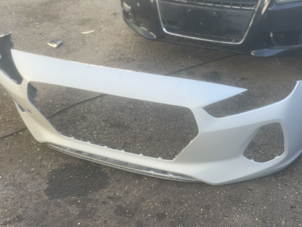 hyundia Elantra gt Front Bumper
