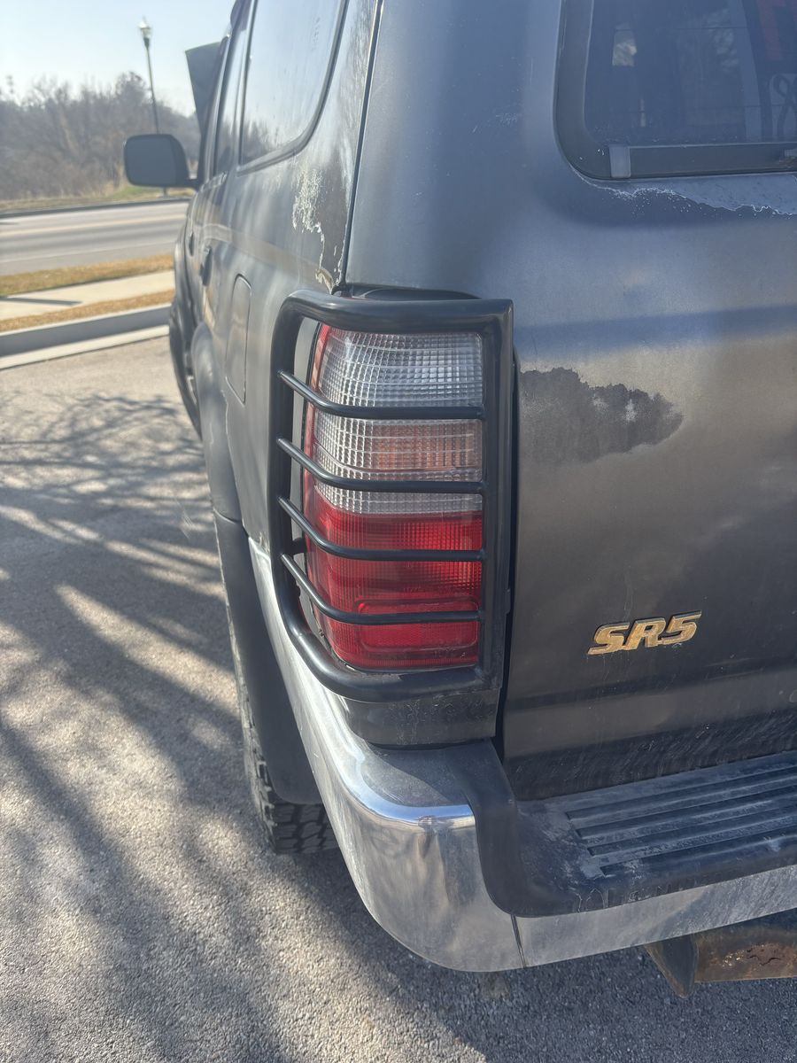 1998 Toyota 4Runner SR5