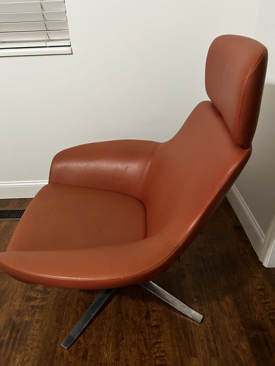 High-End Coalesse Massaud Swivel Chairs (Pair)