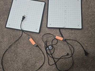 2 Pack LED Grow Lights.