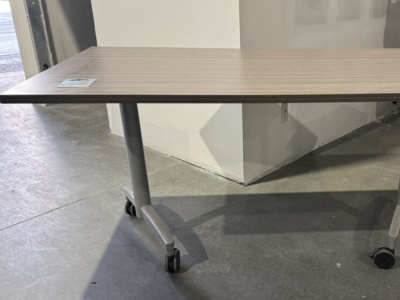 Enwork Flip Table