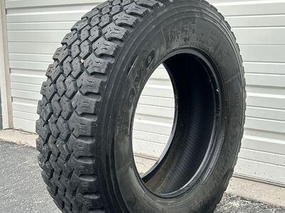 275/70R18 Toyo tire