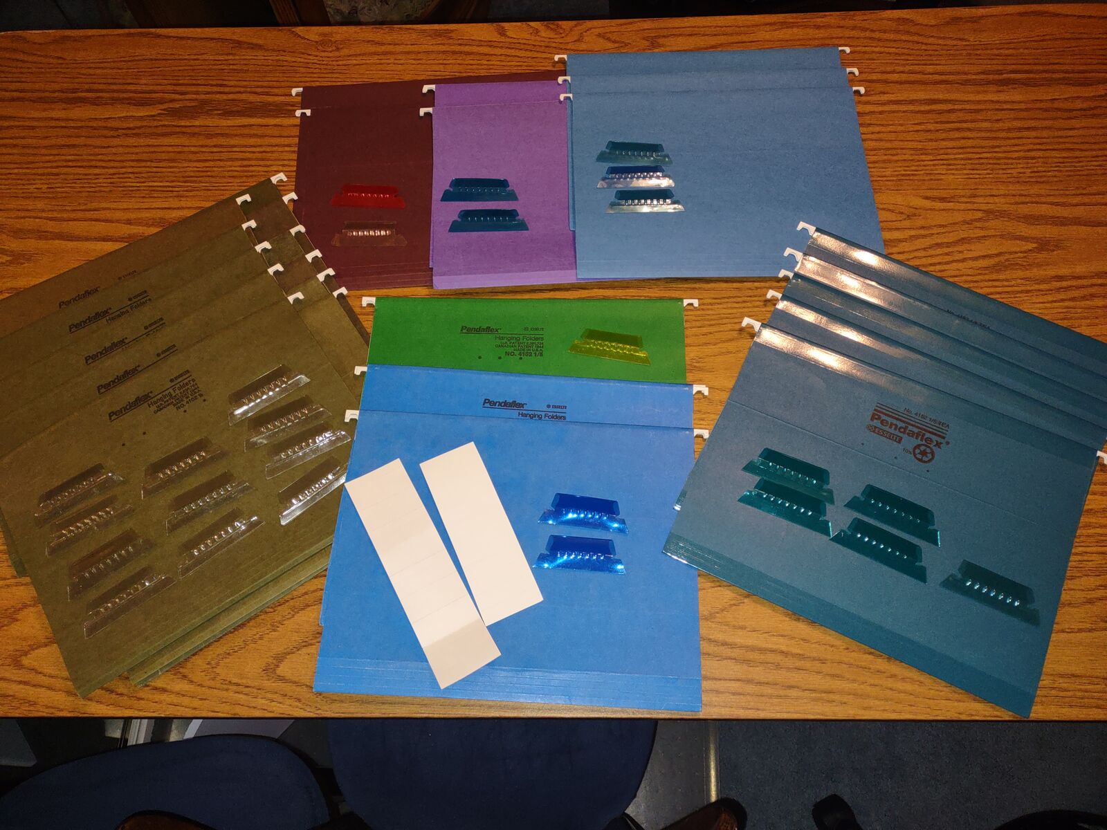 HANGING FILE FOLDERS