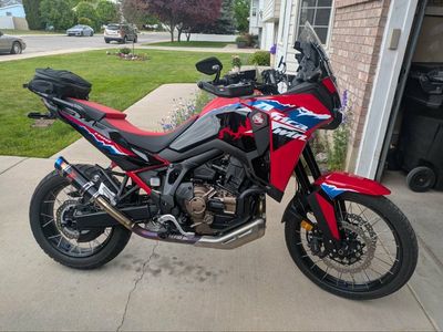 2024 Honda Africa Twin DCT standard