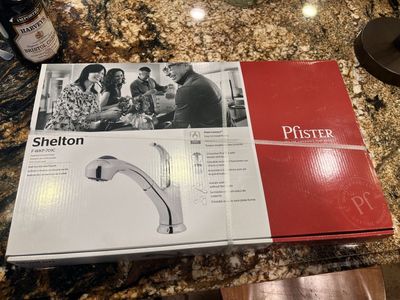 NEW sealed in box Pfister Shelton Pull Out Kitchen Faucet