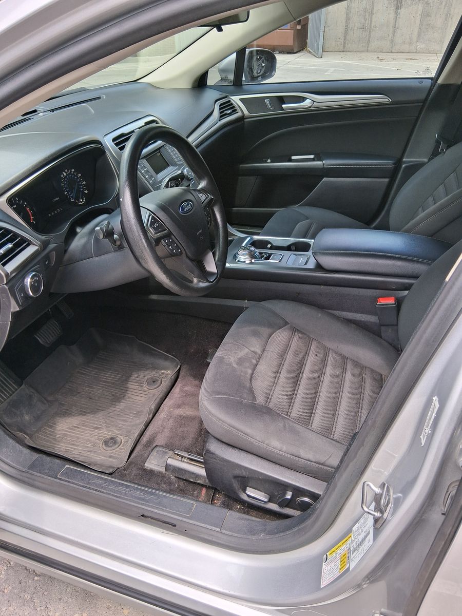 Main image 5