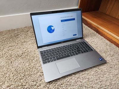 Dell Latitude 5520 11th gen