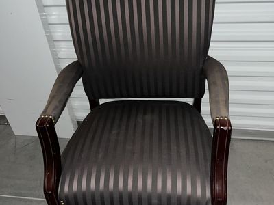 Paoli Office Chairs