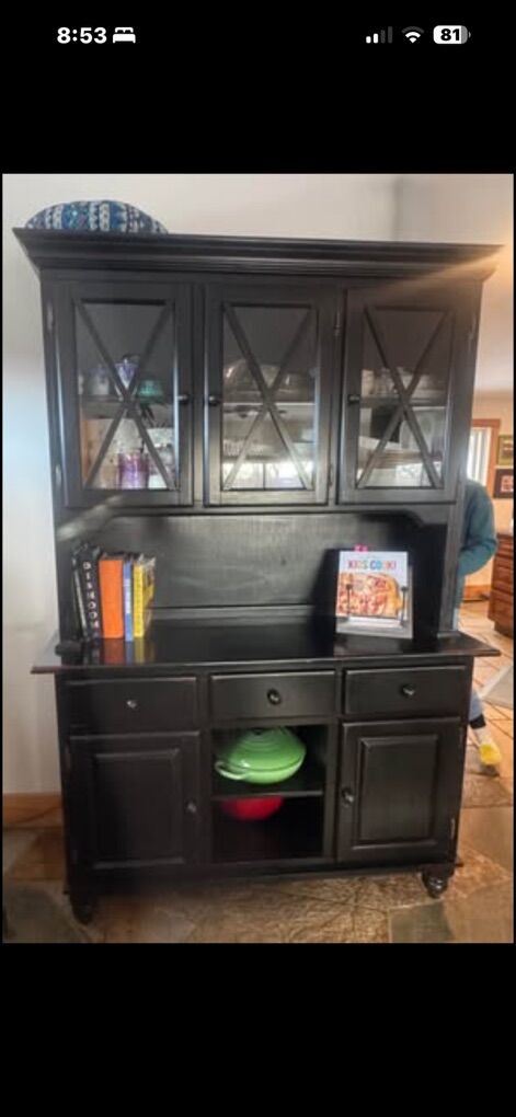 Down-east Home hutch/buffet/china cabinet