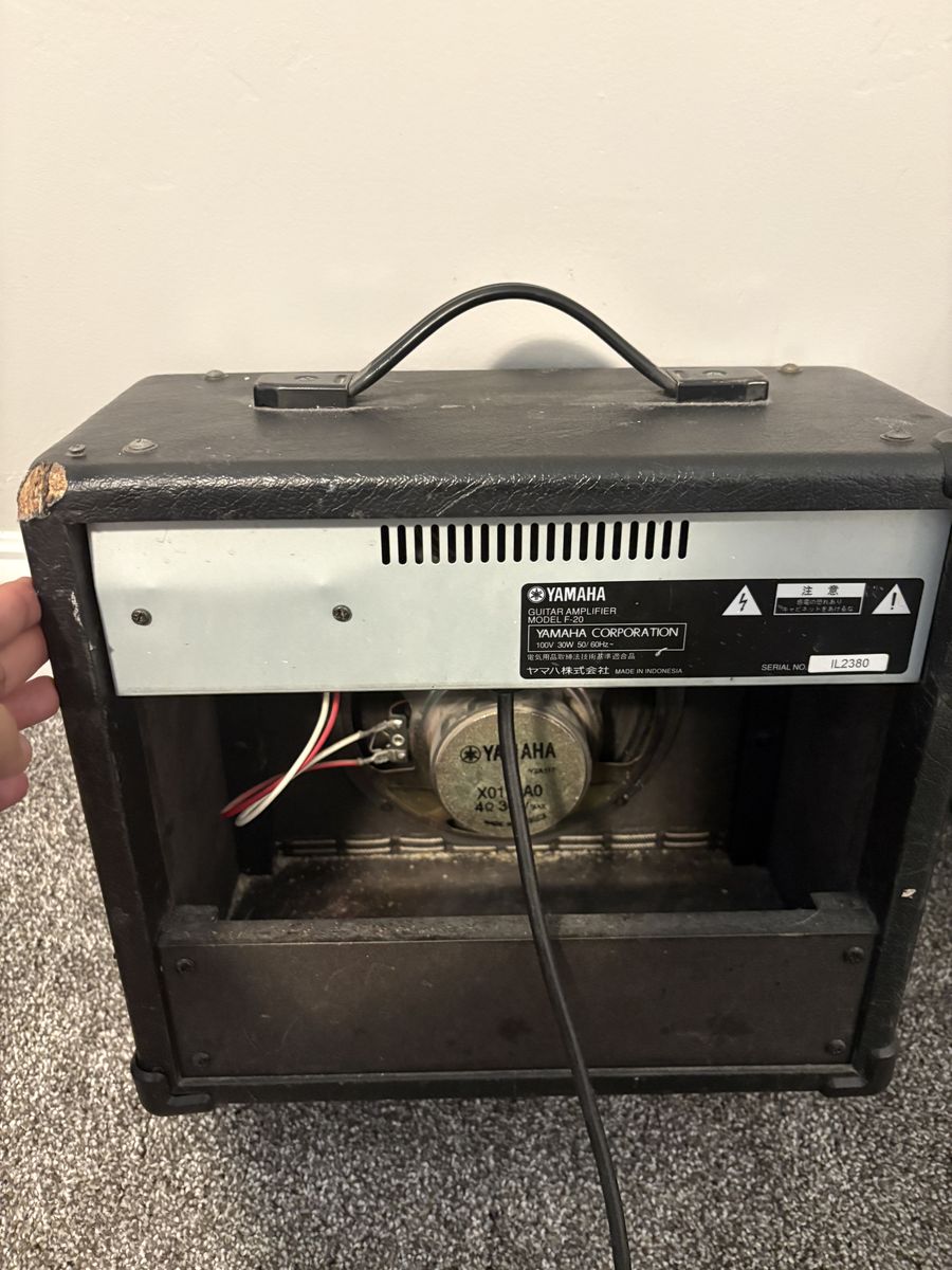 Main image 3