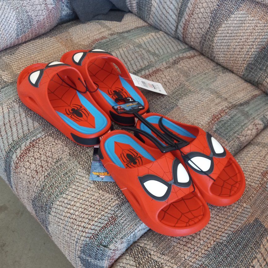 kids sandals
