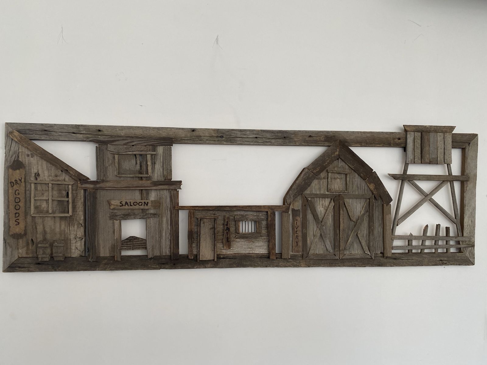 Main image 6