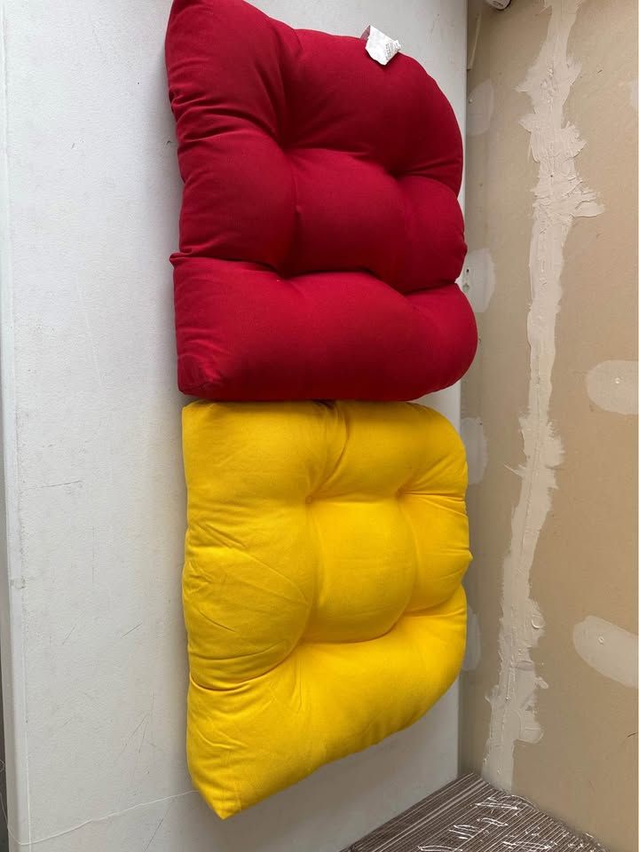 Seat Cushions (Back)