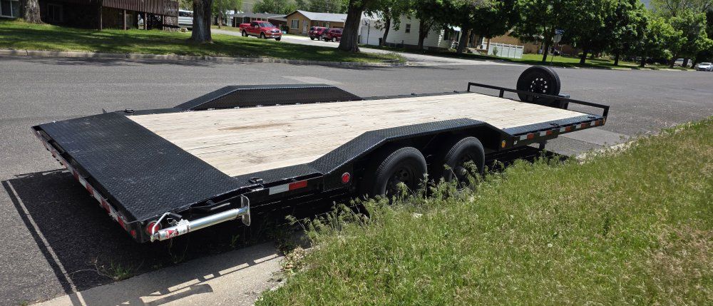 10K Tandem 22' trailer for rent or hire
