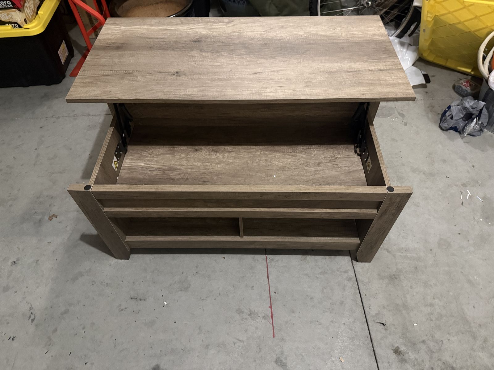 Coffee table W/hidden compartment