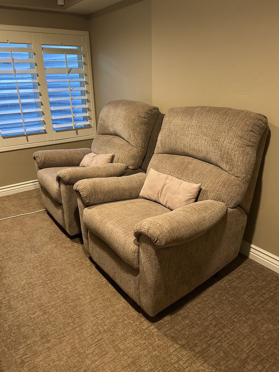 Set of Two Nearly New Power-Reclining Chairs