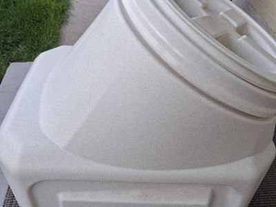 Food Storage Container with Gamma Seal Lid, Light Tan, Square Base