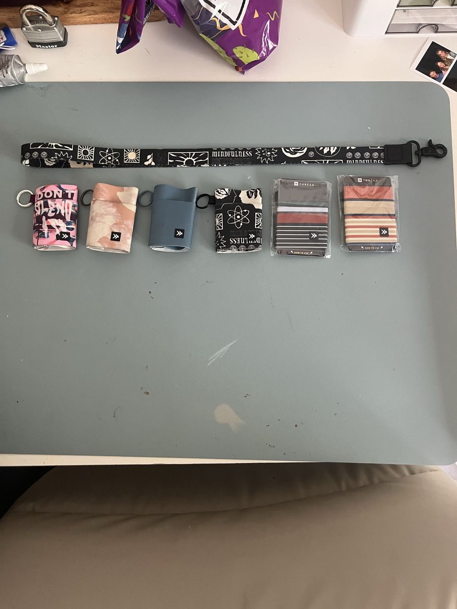 THREAD WALLETS