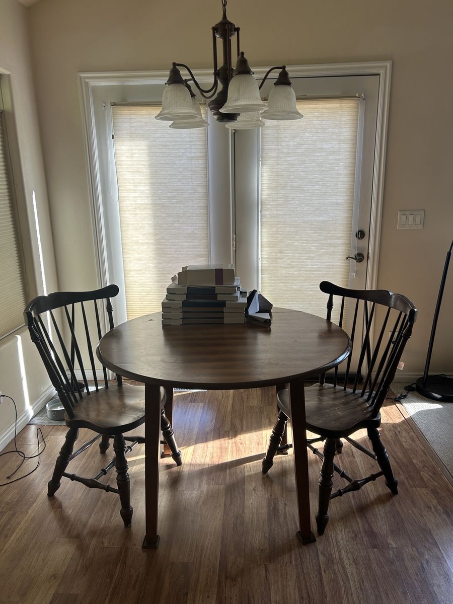 Classic Dark Wood Round Dining Table with 2 Windsor Chairs - Compact Kitchen/Breakfast Nook Set