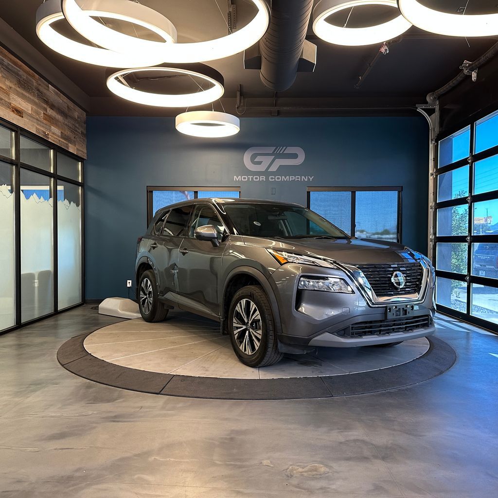 2021 Nissan Rogue SV