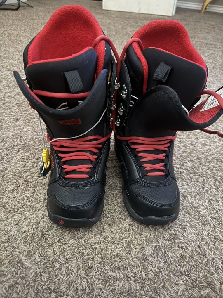 Burton Imprint2 Snowboarding Boots (size8)