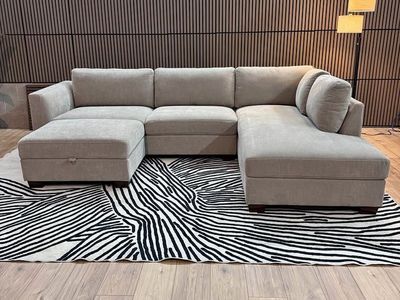 Thomasville Sectional + Storage Ottoman