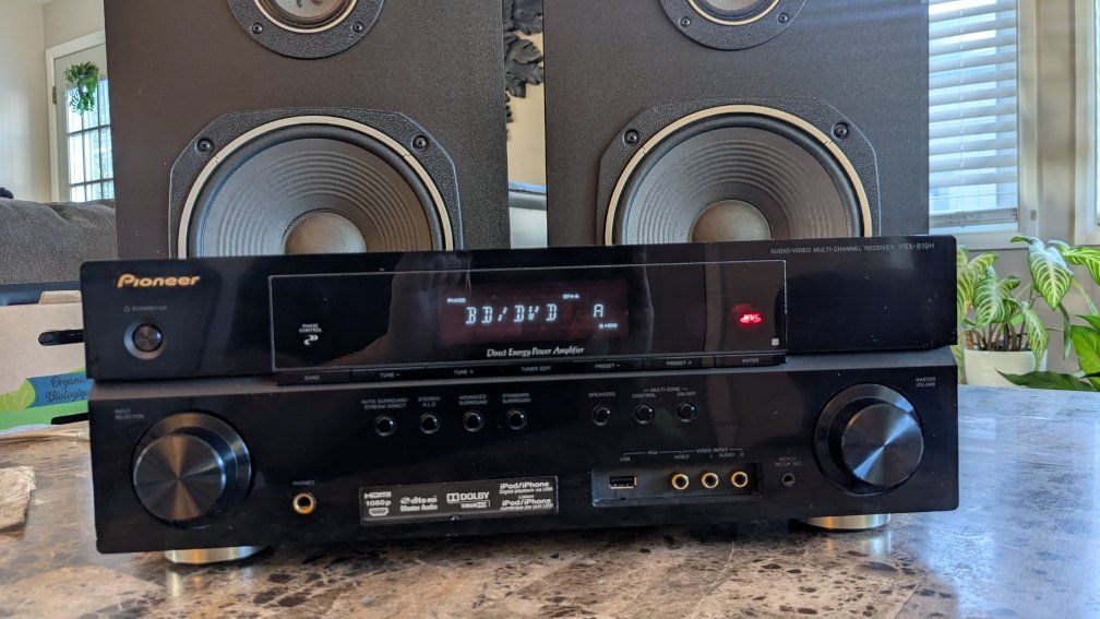 Pioneer 5.1 receiver surround sound with original box and remote