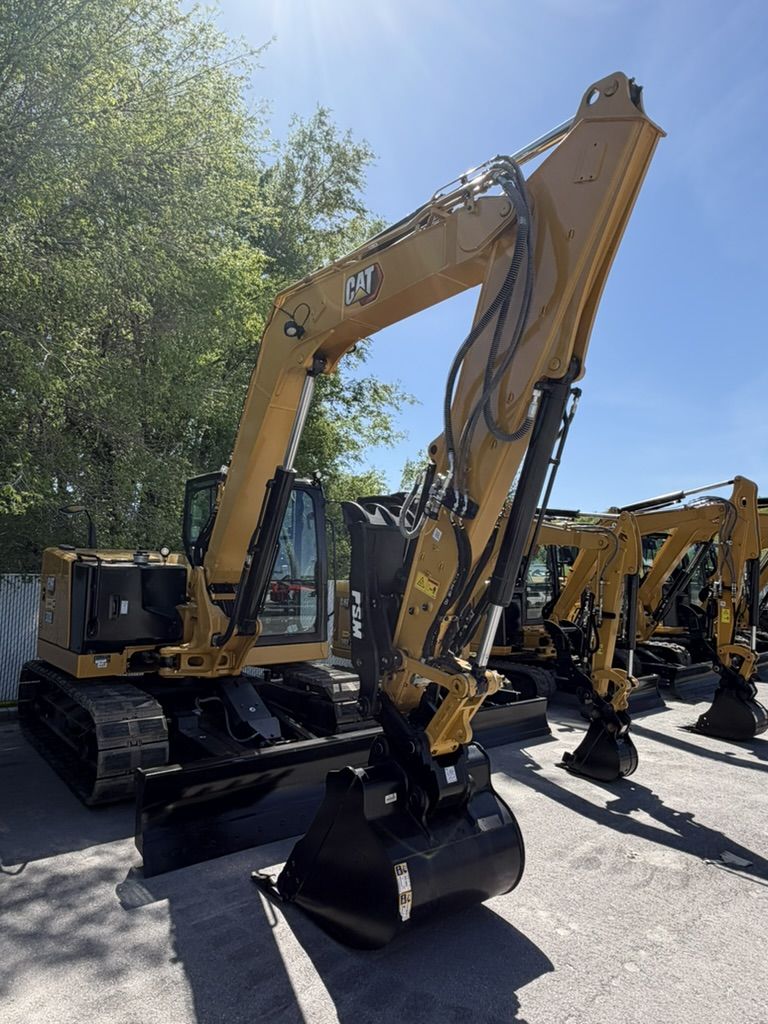 Cat 308 for Rent, Angle Blade and Thumb, Multiple Bucket Options