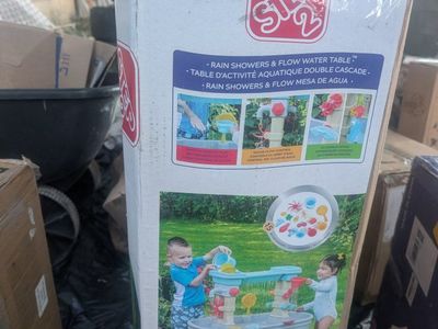 Step2 Rain Showers & Flow Water Table - Kids Outdoor Play Toy with 15 Accessories, New in Box