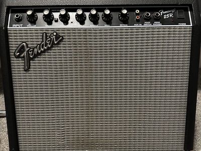 Fender Frontman 25R Amp, Tradition Electirc Guitar