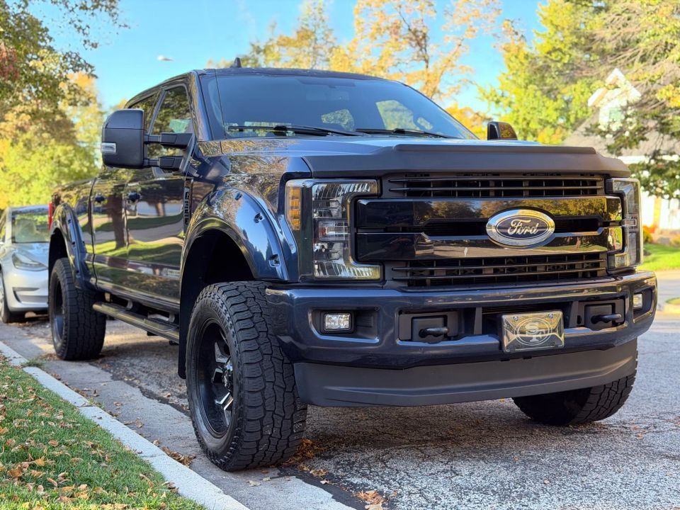 2019 Ford F-350 Super Duty Lariat