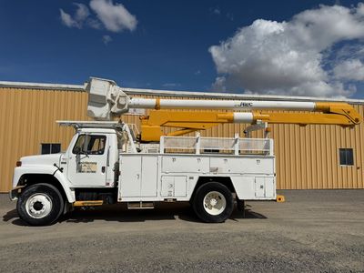 1987 International S1900 Bucket Truck