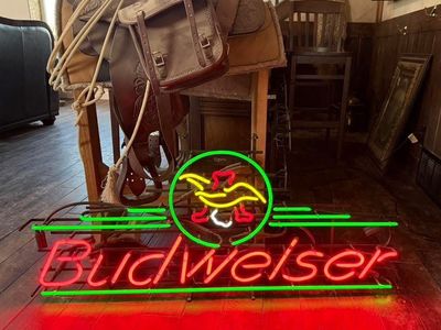 Vintage Budweiser Neon Sign Works!