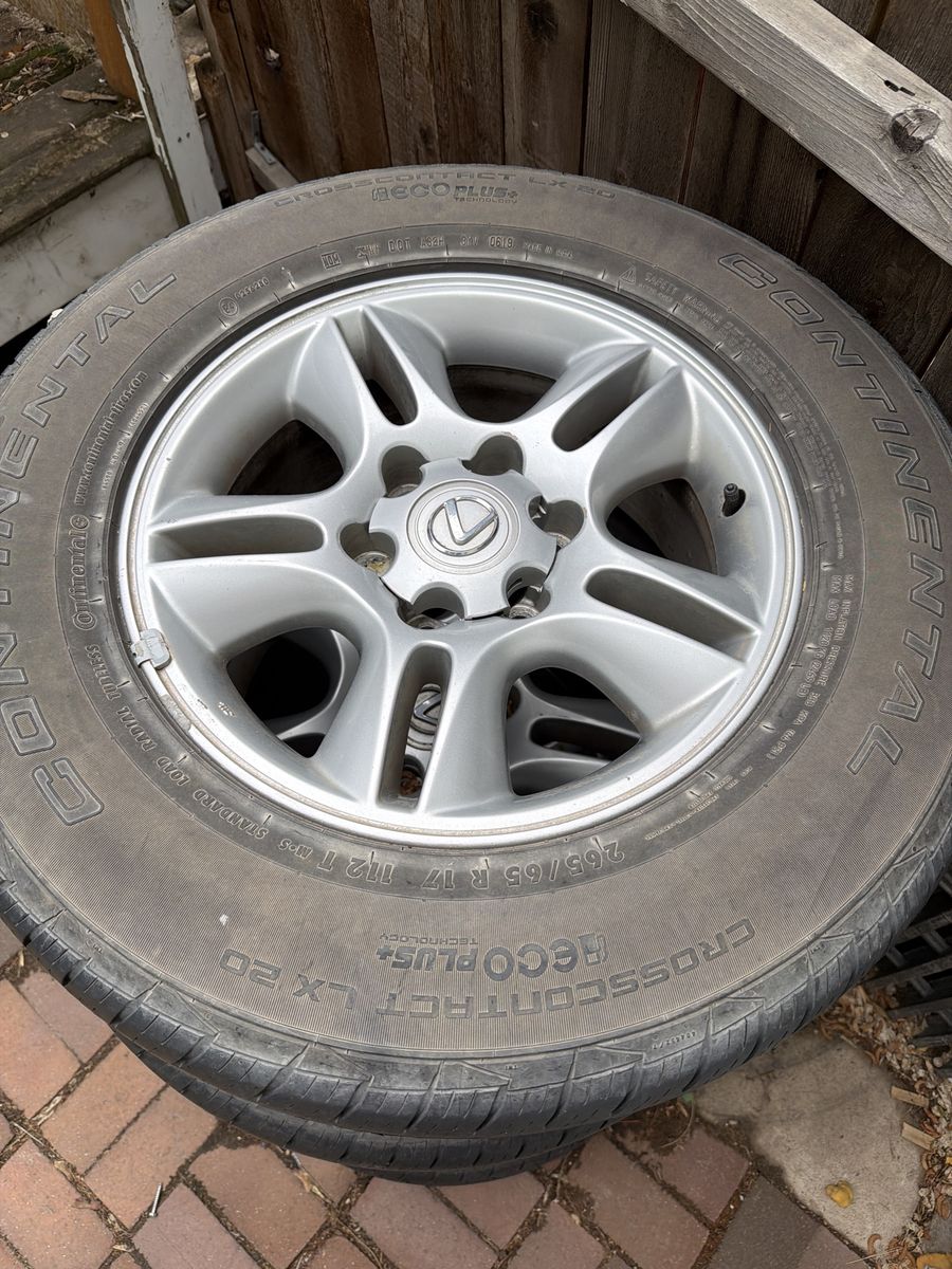 Lexus rims with tires