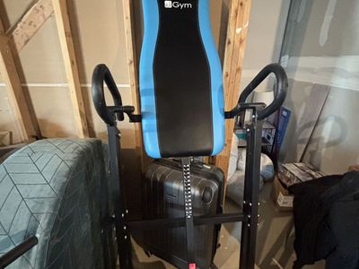 iGym Inversion Table