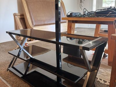 Black glass tv stand