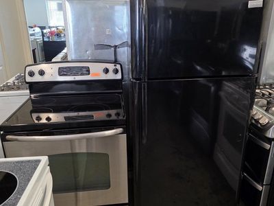 frigidaire refrigerator and ge electric stove