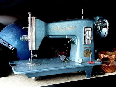 Gorgeous Vintage Kingston electric sewing machine w pedal, antique