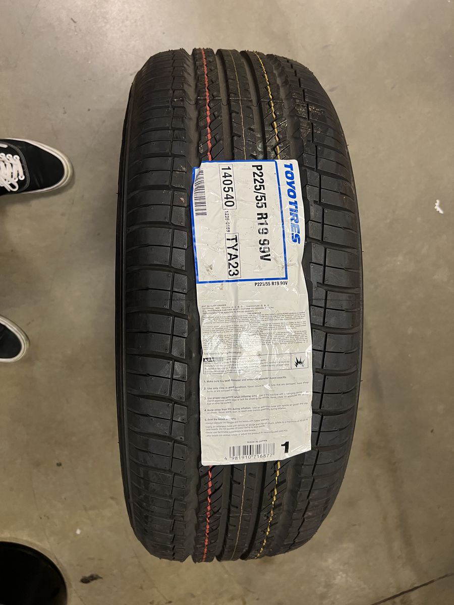 225/55r19 Toyo TYA23