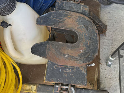 Fifth Wheel Hitch