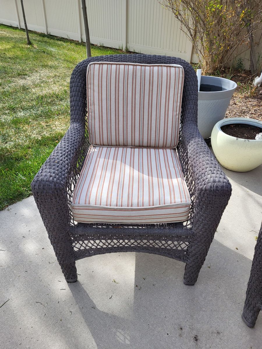 Patio Love seat and Chair