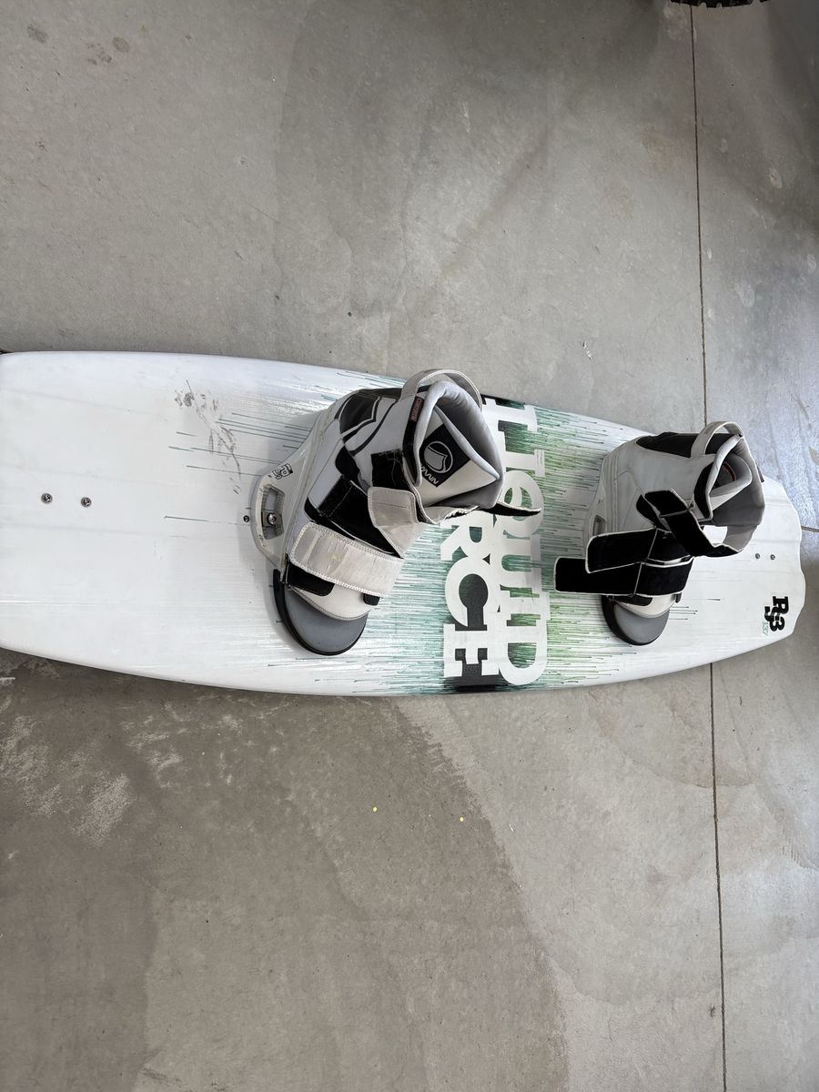 Liquid force wakeboard
