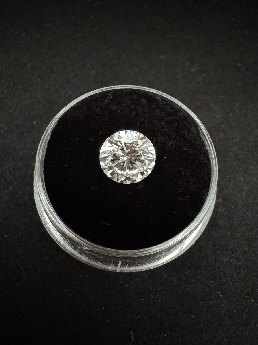 1.51 CT E VVS2 IGI Certified Round Brilliant Lab-Grown Diamond
