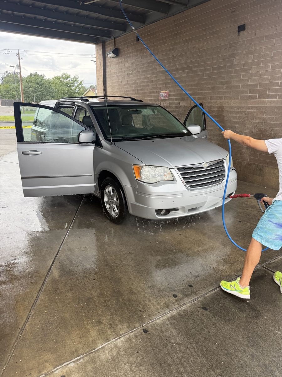2010 Chrysler Town and Country Limited