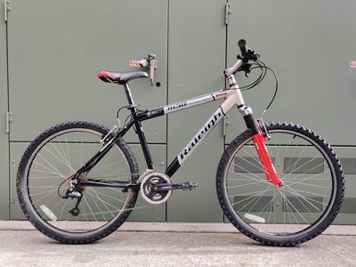 Raleigh m50 Mountain Bike SB89-26