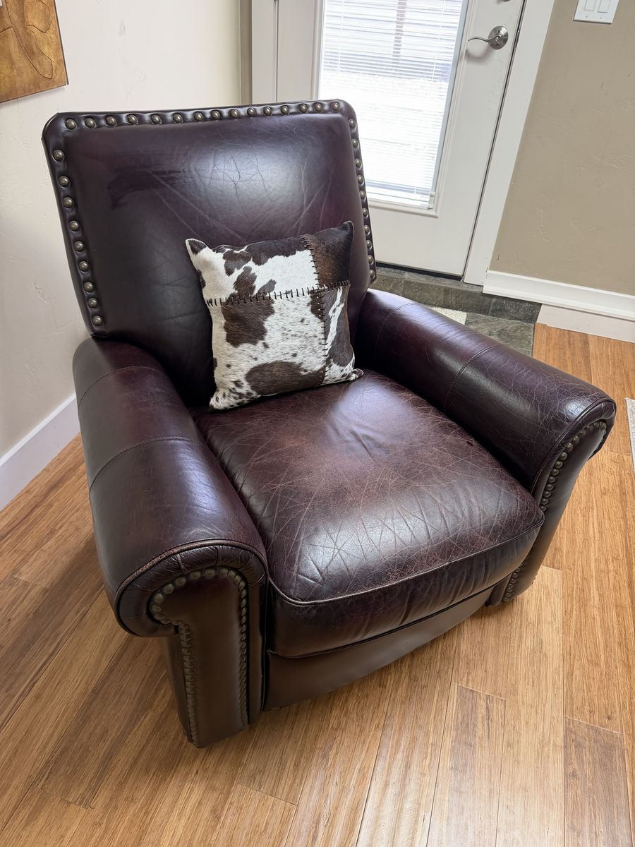 High-end, Natural Brown Leather Recliner