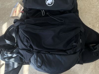 NEW Mammut Backpack