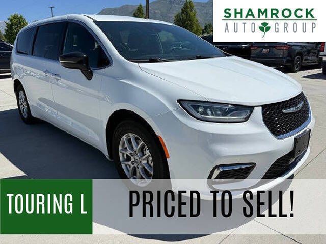 2017 Chrysler Pacifica Touring-L