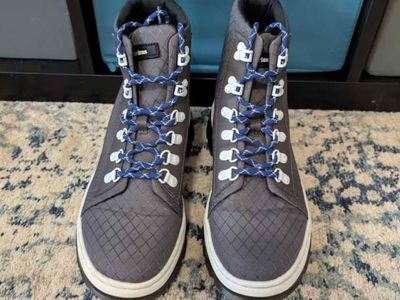 Dr marten gunmetal combs women size 8